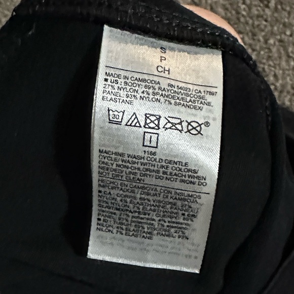 Old Navy Maternity Black Leggings size small - Picture 7 of 7